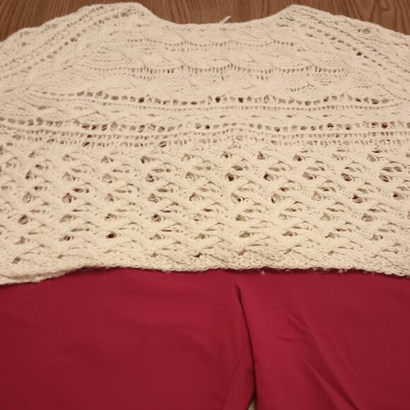 Free People Size S Cream Crochet Oversized Cropped Sweater - Picture 9 of 10